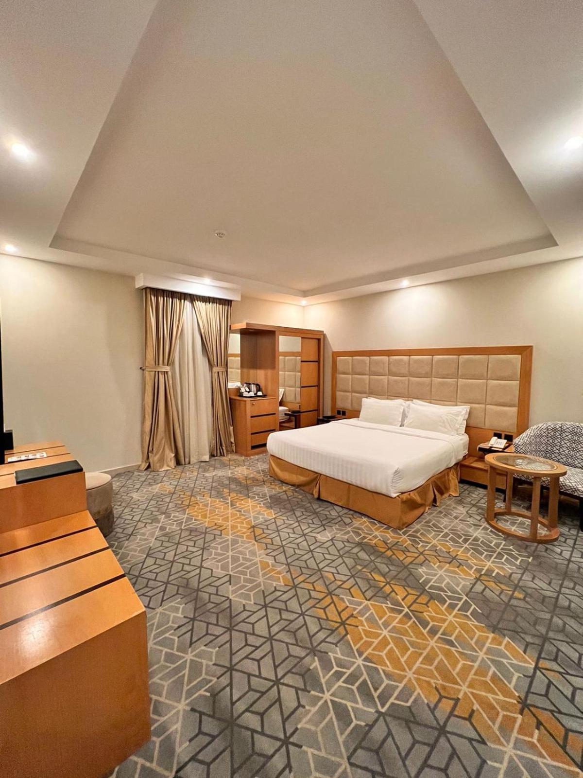 Almuhaidb Residence Alkhafji Екстериор снимка